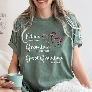 Comfort Colors® Mom Grandma Great- Grandma T-Shirt, Birthday Grandma Shirt, Pregnancy Announcement, Gift for Grandma, Great Grandma Gift