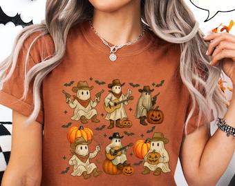 Comfort Colors® Cute Ghost T-Shirt, Western Ghost Shirt, Halloween Shirt, Spooky Fall Shirt, Halloween Shirt, Country Ghost Shirt