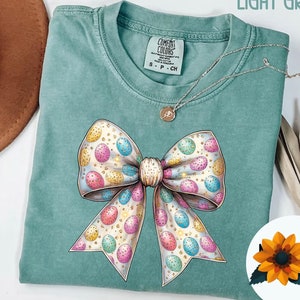 Comfort Colors® Ei Schleife T-Shirt, Kokette Schleife Shirt, Ostertag Ei Shirt, Buntes Ei Shirt, Schleife T-Shirt, Süßes Schleife Shirt