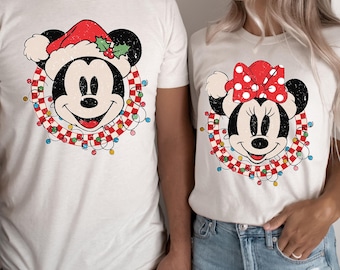 Camisa navideña retro de Disney Comfort Colors®, camisa a cuadros de Mickey y Minnie, camisa de pareja de Disney, camisa de fiesta navideña de Disney
