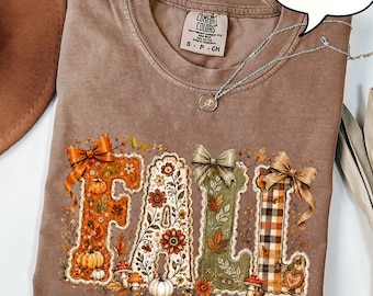 Comfort Colors® Coquette Bow Fall T-Shirt, Floral Fall Shirt, Autumn Shirt, Cozy Season Tee