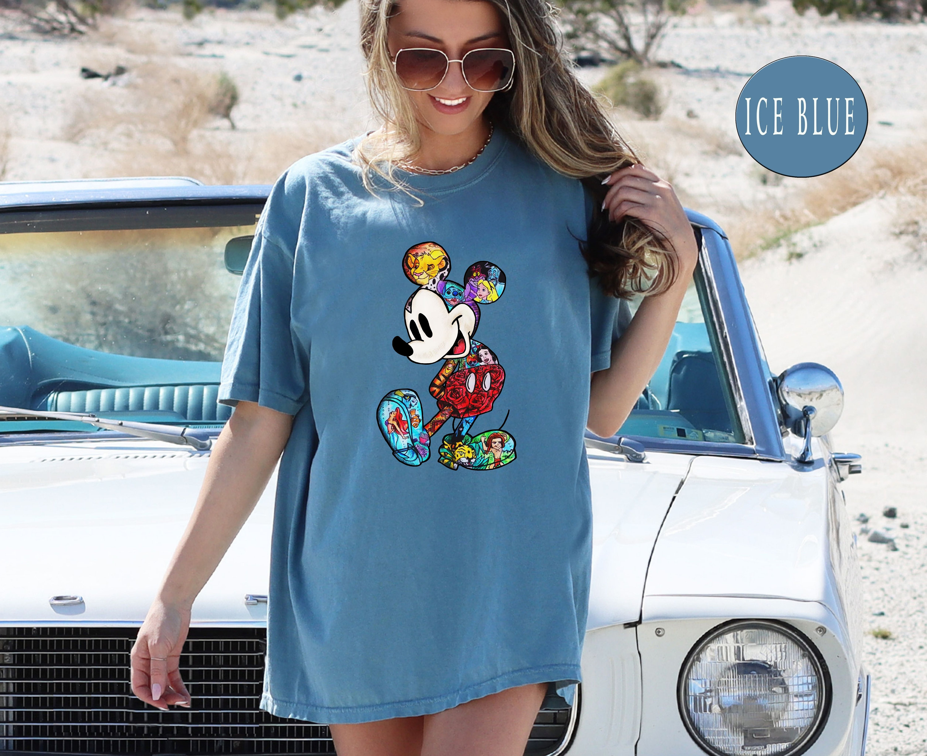 Comfort Colors® ミッキーカラフルディズニーTシャツ、ディズニー映画