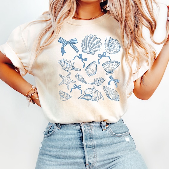 Comfort Colors® SeaShell T-Shirt, Retro Summer Shirt, Beach Shirt, Coquette Bow Shirt, Coquette SeaShell Shirt