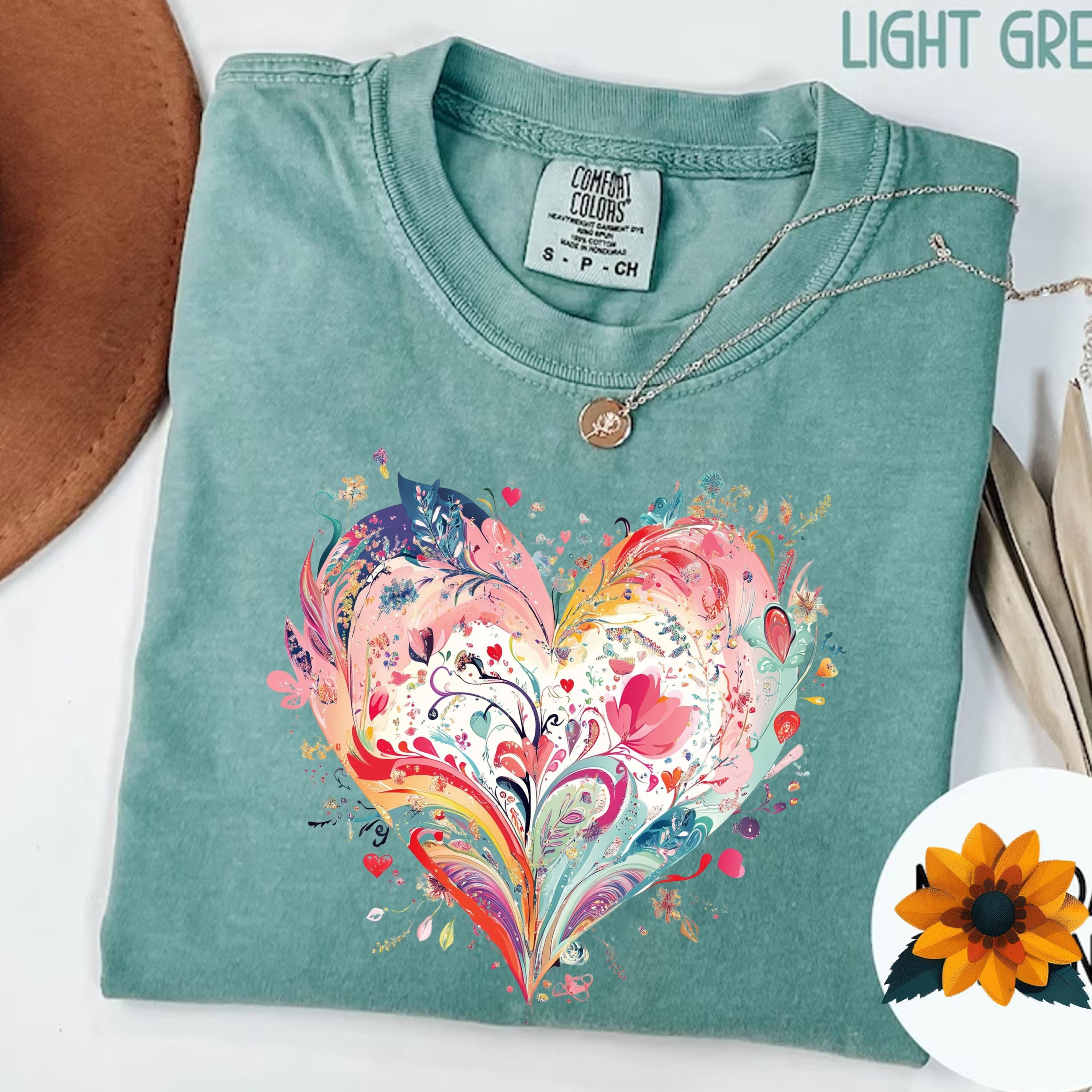 Camiseta con corazón de acuarela Comfort Colors®, regalo para el día de San Valentín, camiseta con corazón colorido, camiseta con corazón para el día de San Valentín, regalo para mamá, camiseta estética