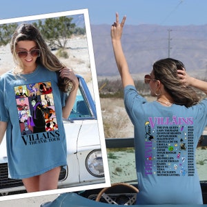 Puede incluir: Camiseta azul claro con un gr&aacute;fico de villanos de Disney. La parte delantera presenta un collage de personajes con el texto "Villains The Evil Tour". La parte trasera enumera los villanos y sus a&ntilde;os de debut.