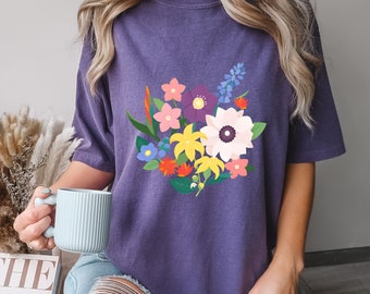 Comfort Colors® Blumenstrauß-Shirt, Aquarell Wildblumen Shirt, Blumen-Shirt, Geschenk für Frauen, Geschenk für Mama, Vintage Blumen Shirt