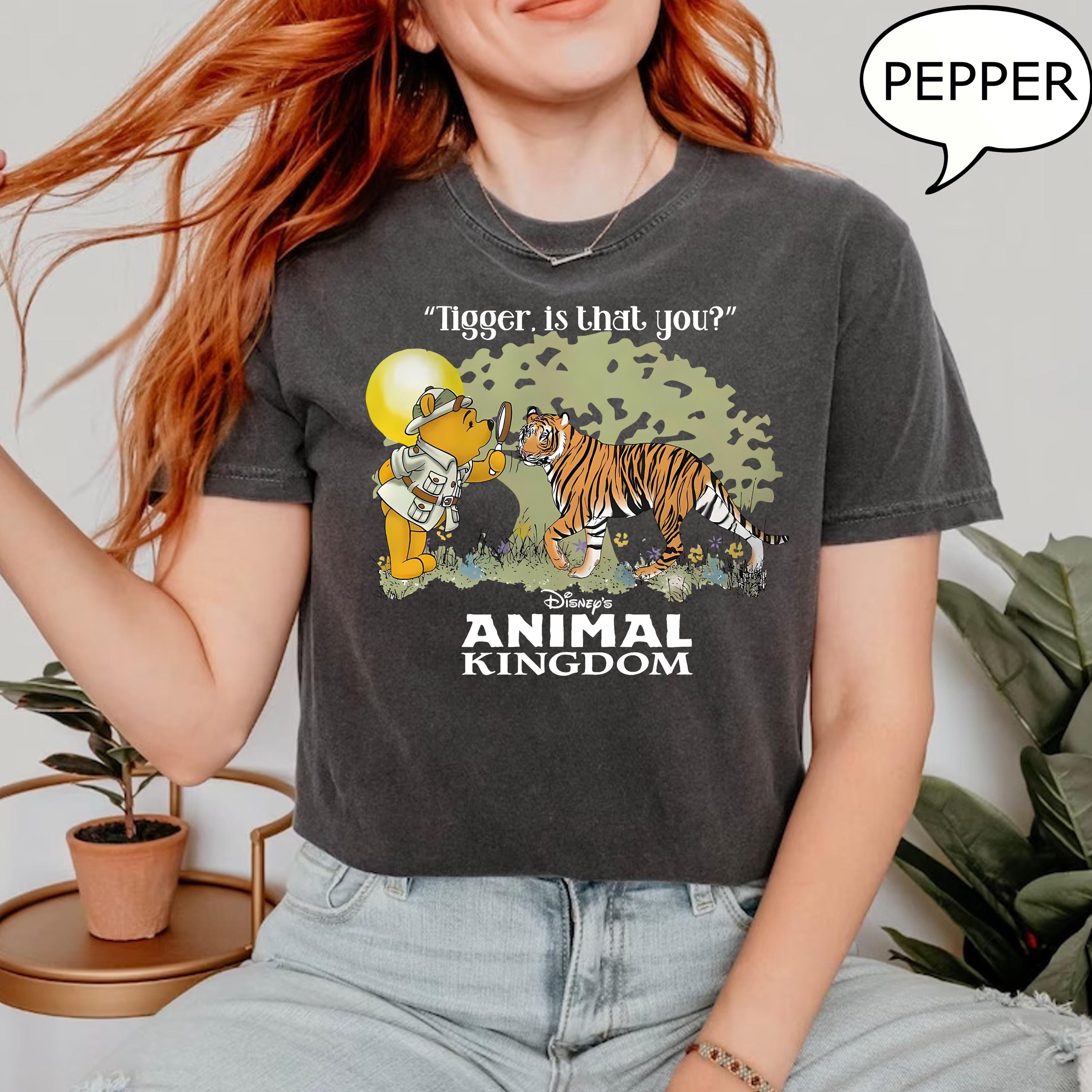 Comfort Colors® プーさん アニマルキングダム Tシャツ、プーさんと
