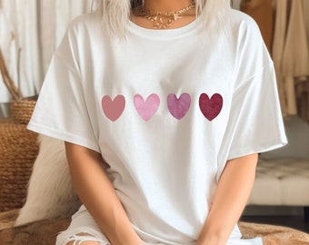 Camiseta Comfort Colors® Water Color Heart, camisa coração, camisa dia dos namorados, camisa estética, camisa coração amor, camisa coração rosa dia dos namorados