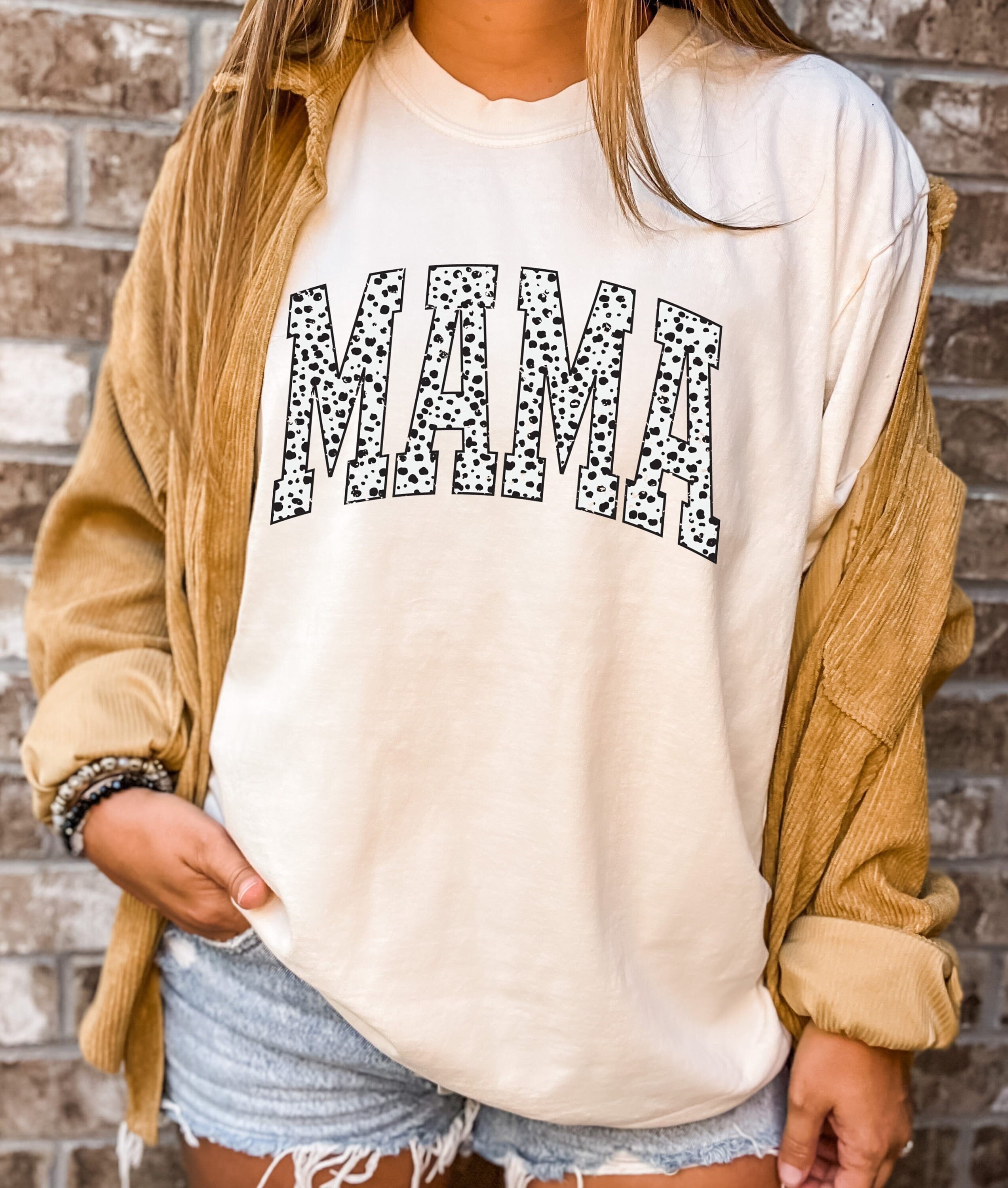 クラフト・布製品 collon-mama Comfort Colors® Cool Mama Shirt, Mothers Day Gift, Gift for Mama