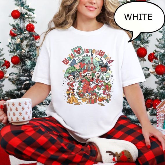 Comfort Colors® ウォルト・ディズニー・ワールド クリスマスTシャツ