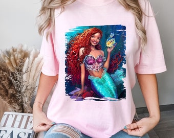 T-shirt sirena Comfort Colors®, camicia sirena, camicia sirena vintage, camicia mondo sottomarino, camicia per famiglia, camicia sirena per bambini, maglietta sirena