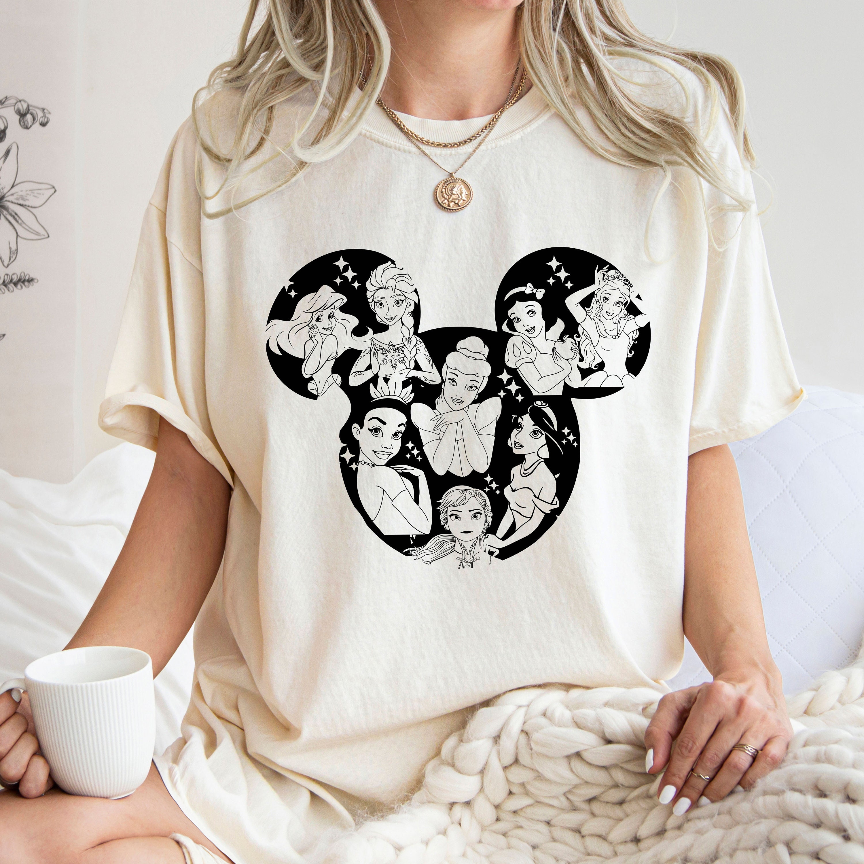 Comfort Colors® ディズニープリンセス Tシャツ、プリンセスベルシャツ