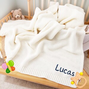 Personalized Embroidered Baby Blanket: Soft Cotton Knit, Newborn Gift