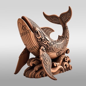 Puede incluir: Una escultura de madera de una ballena con intrincados tallados en un patrón de nudo celta. La ballena está representada saltando fuera del agua con la cola levantada. La escultura está pintada en un color marrón cálido.