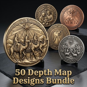 Pode incluir: Uma coleção de cinco medalhões circulares em relevo com cenas religiosas complexas, incluindo a Natividade, os Três Reis Magos e um anjo. O texto 50 Depth Map Designs Bundle é exibido em letras douradas na parte inferior da imagem.