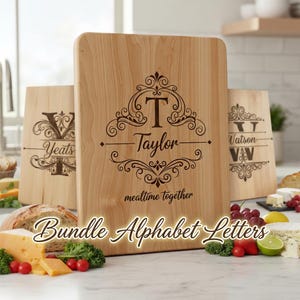 Paquete SVG de tabla de cortar con monograma, archivo de grabado de charcutería vintage, diseño de volutas con apellidos