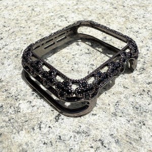 Black Bling Radiant Bloom Diamond Apple Watch Case Bumper Cover Metal Steel 9/8/7/6/5/SE for iWatch Band 40 41 45mm Women Gifts for Her