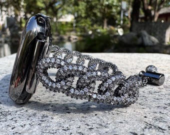 Black GlamLink Bling Chain Apple Watch Band Elegant Rhinestone Bracelet for Women Series 10/9/8/7/6/5/SE 38-49mm Gifts for Her Holiday
