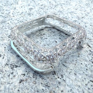 Silver Bling Radiant Bloom Diamond Apple Watch Case Bumper Cover Metal Steel 9/8/7/6/5/SE for iWatch Band 40 41 45mm Women Gifts for Her