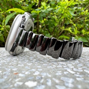 RippleLink Black Metal Apple Watch Band Premium Stylish 38 40 42 44 41 45 46mm 49mm Metal Strap iWatch for Series 10 9 8 7 6 5 4 3 2 1 SE
