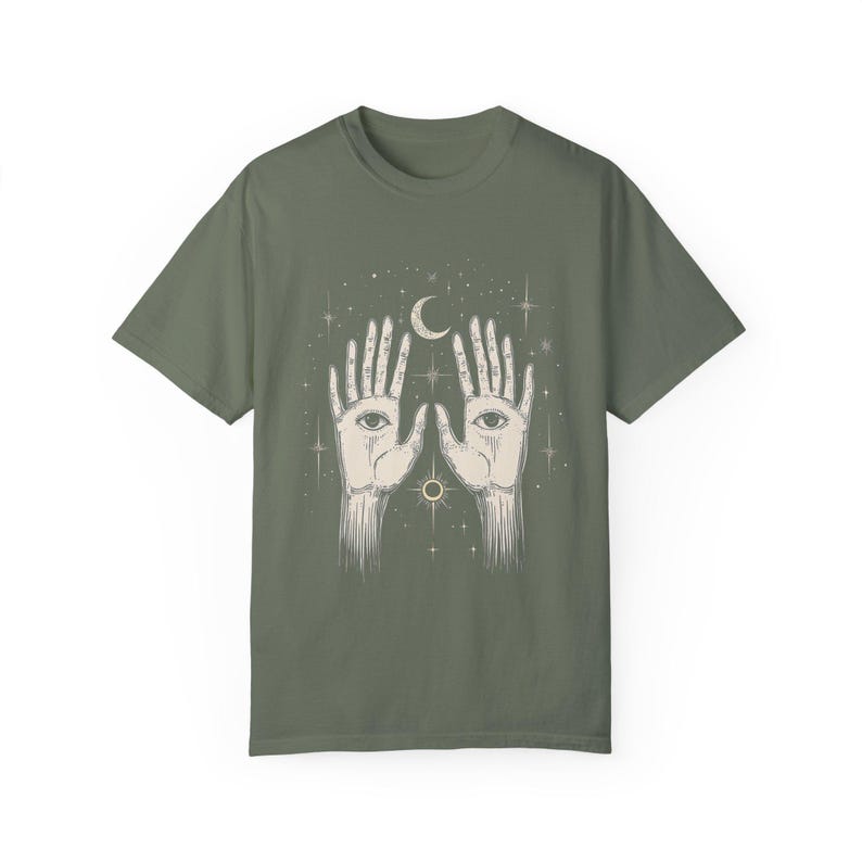 Comfort Colors Celestial Hand Eyes Moon Shirt, Mystical Hands Unisex Shirt, Boho Spiritual Tee, Astrology Shirt zdjęcie 6
