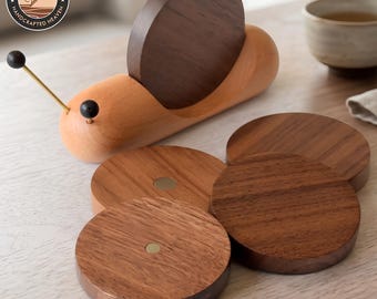 Wooden Snail Coaster Set, Heat Resistant Tea Cup Mats, Cozy Kitchen Gift