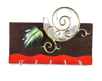 Wooden Floral Leaf Key Holder, Handpainted Key holder for wall, Wall Decor Gifts | New Home Gift - Housewarming Gift
