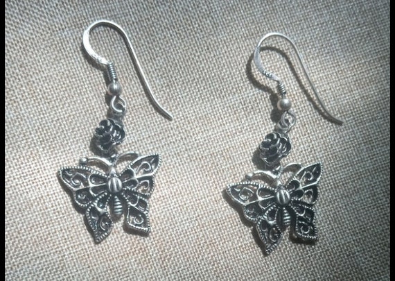Marcasite 925 Silver Butterfly Single Rose Vintag… - image 1