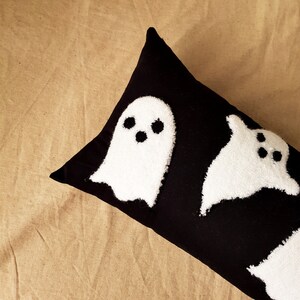 Punch Needle Halloween Pillow Cover, Ghosts Embroidered Cushion Cover, Halloween Gift, Fall Decor image 2