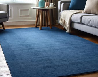 Hand-Tufted Solid Blue Wool Rug: Modern Minimalist Design