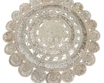 Handgefertigter runder Juteteppich - ausgebogte Blumenbordüre, Boho-Bauernteppich
