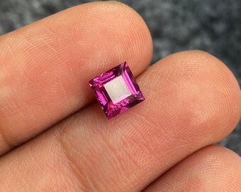 Granate púrpura natural, cuadrado facetado, gema suelta, 6 mm, joyería de granate, regalo para ella, joyería de granate púrpura,