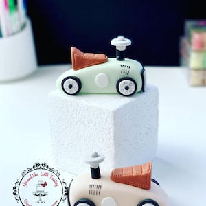Vintage Race Cars, ręcznie jadalny, kremowy topper na tort urodzinowy