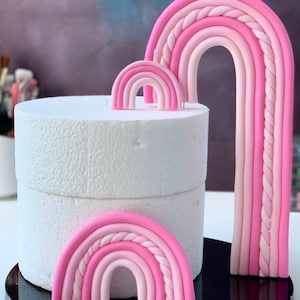Regenbogen handgefertigte Zuckerpaste Fondant essbare Geburtstagstortendekoration, Tortendekoration, Regenbogen, Regenbogen, Regenbogen