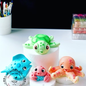Sea Turtle, Octopus , Crab , Stingray handmade Edible fondant Birthday Cake Topper Set under the sea edible figurines for kids cake