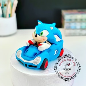 Sonic inspired handmade edible fondant birthday cake topper