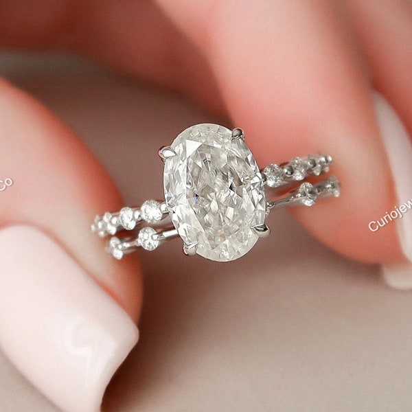 Anello di fidanzamento con alone nascosto Moissanite a taglio ovale, anello simulante di diamanti, set di anelli di nozze da sposa con diamanti, set di anelli doppi, anello di promessa