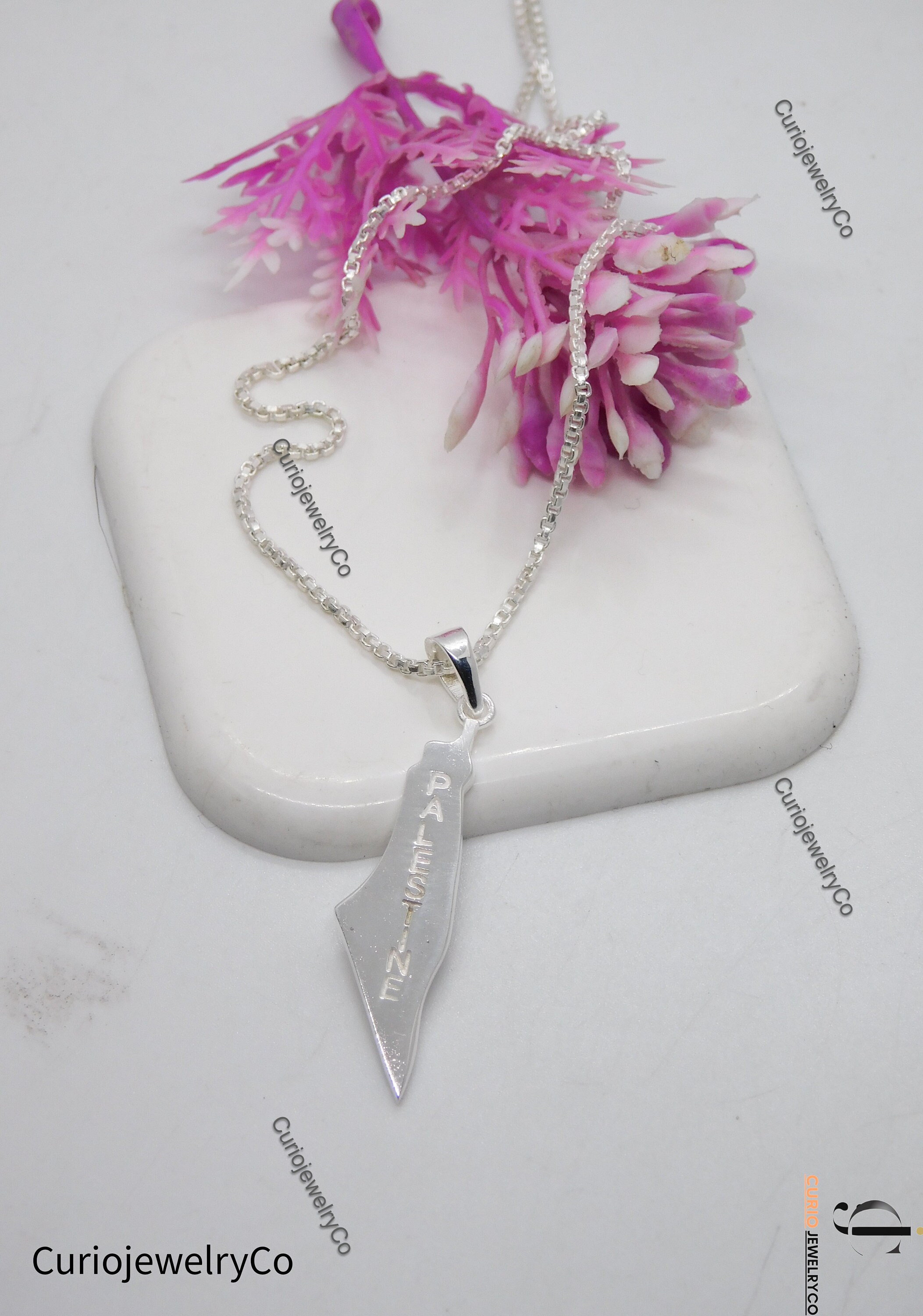 Handmade Palestine Map Unisex Palestine Necklace With Red Beads 40 Cm J300010