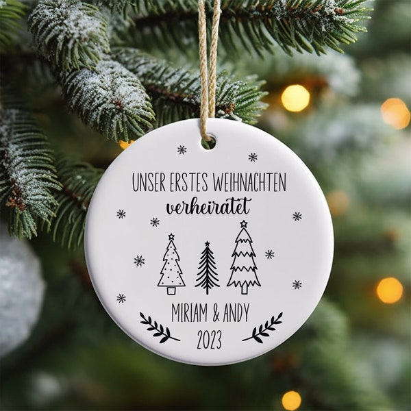 Personalisiertes Weihnachtsbaum Ornament Unser Erstes Weihnachten verheiratet Mann und Frau Ehepaar aus Keramik Baumschmuck Baumanhänger