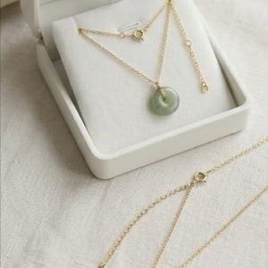 Jade donut pendant - Etsy 日本