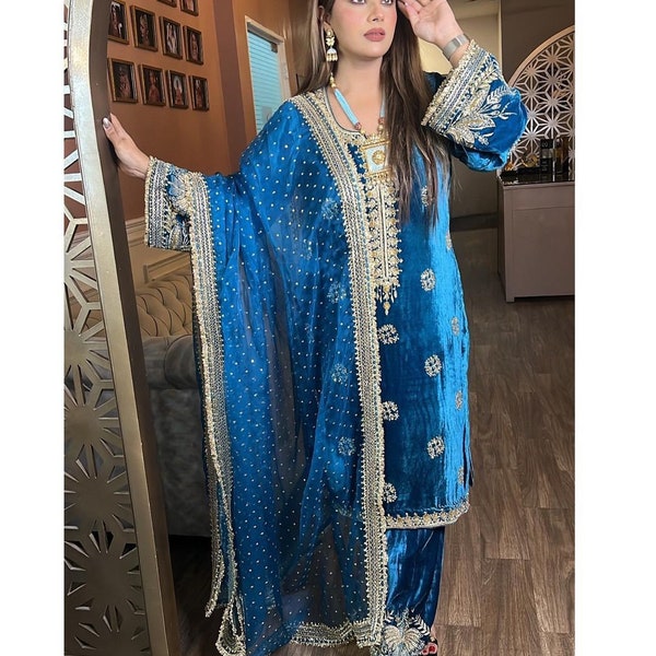 Pakistani Designer Zari Embroidered Heavy Velvet Kurta set for women, Blue Color Velvet Straight winters Kurta Palazzo Set with Work On neck
