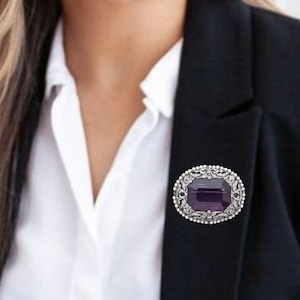 Antique Amethyst Brooch in Openwork Decorated With Foliage Set Round Cut Diamonds Surrounded By Pearls 925 Sterling Silver Women Jewelry
