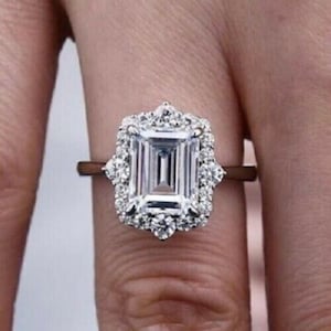 2.5CT Emerald Cut Moissanite Engagement Ring, Vintage Style Promise Ring, Wedding Ring for Women, 10K / 14K Gold Art Deco Diamond Ring