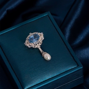 女性用ヴィンテージピンブローチ アクアマリン＆ダイヤモンドパールドロップ ジュエルショップ 925 スターリングシルバー CZ ハンドメイド ダングルブローチ | Jovaa ジュエリー