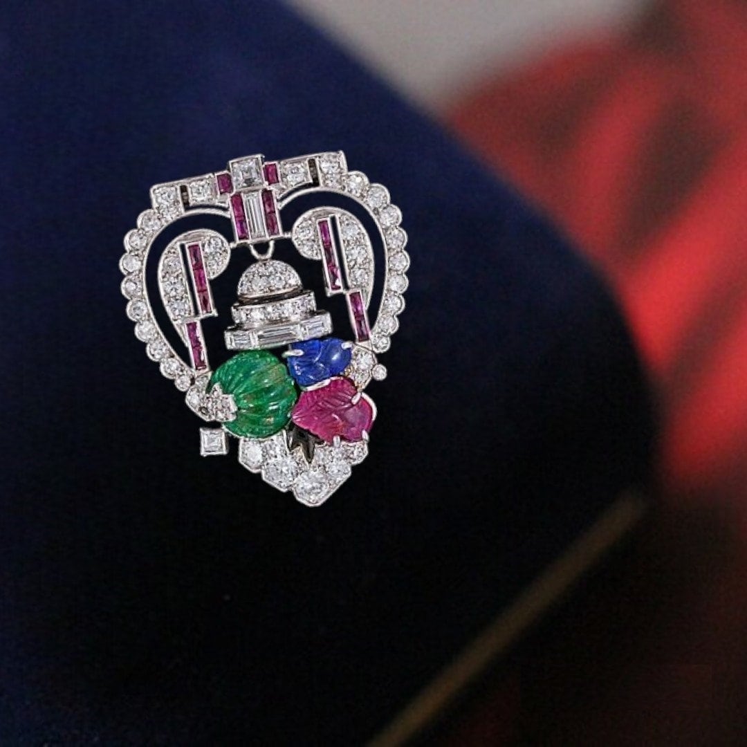 Art Deco Carved Emerald, Ruby and Sapphire Brooch For Women / Men CZ 925 Sterling Silver Heart Shape Women Jewelry, Valentine's Day Gift