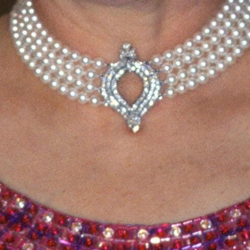 Queen Elizabeth Long Necklace