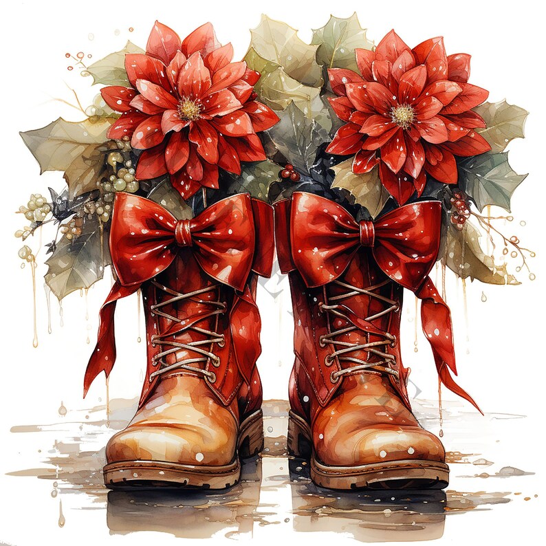 Pode incluir: Um par de botas de couro marrom com la&ccedil;os e cadar&ccedil;os vermelhos, decoradas com flores de poinsettia vermelhas e folhas verdes.