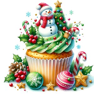 K&ouml;nnte beinhalten: Ein gr&uuml;ner und wei&szlig;er Cupcake mit einem Schneemann oben drauf, umgeben von Stechpalmen, Zuckerstangen, Tannenzapfen und Weihnachtsornamenten.