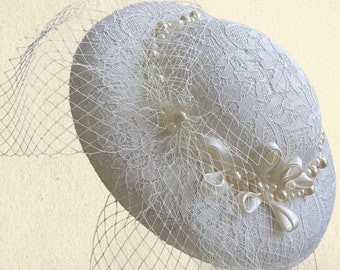 Bridal Fascinator Pearl Hat with Face Tulle, Wedding Hat Birdcage, Pearl Guipure Hat for Bride