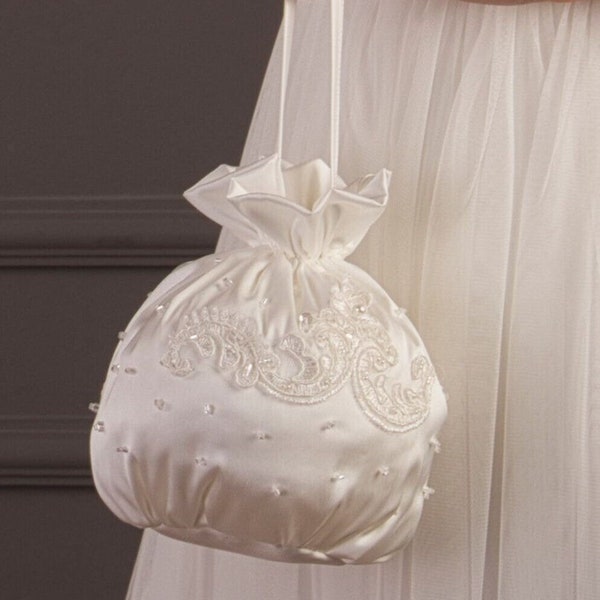 Crystal Lace Bridal Pouch Bag Money Purse, Wedding Clutch Bucket Bag, Lace Embroidered Dolly Bag for Evening, Party